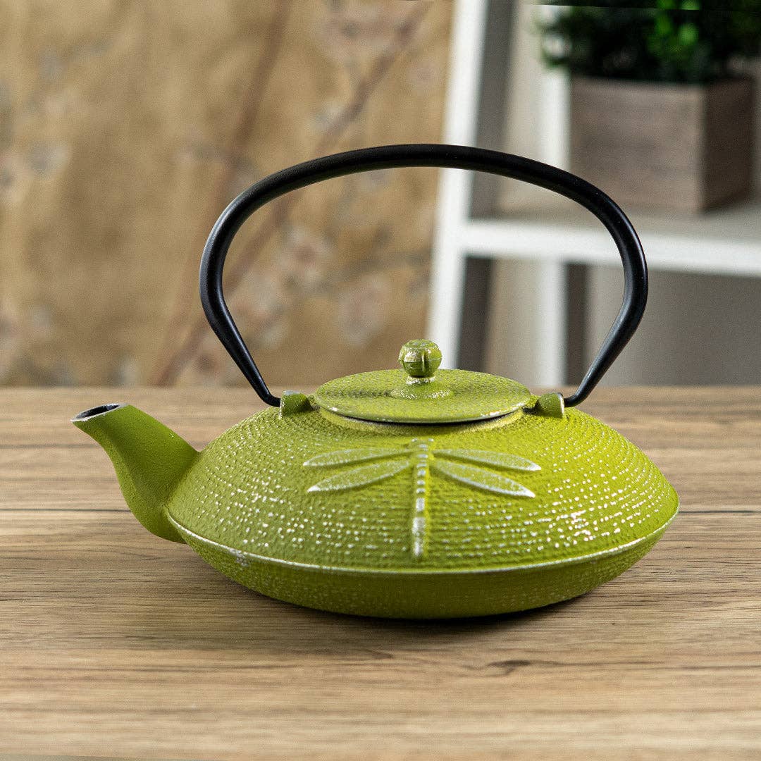 Green Dragonfly Design 37oz Cast Iron Tea Pot