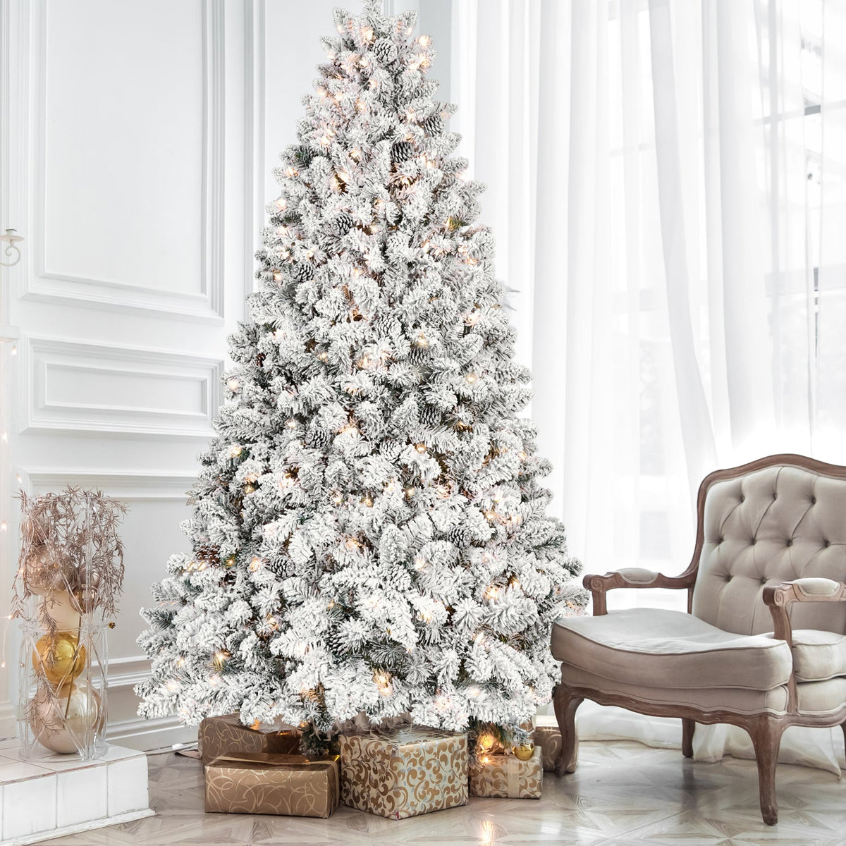 4.5FT Flocked Christmas Tree with 250 UL Lights and 24 Pine Cones