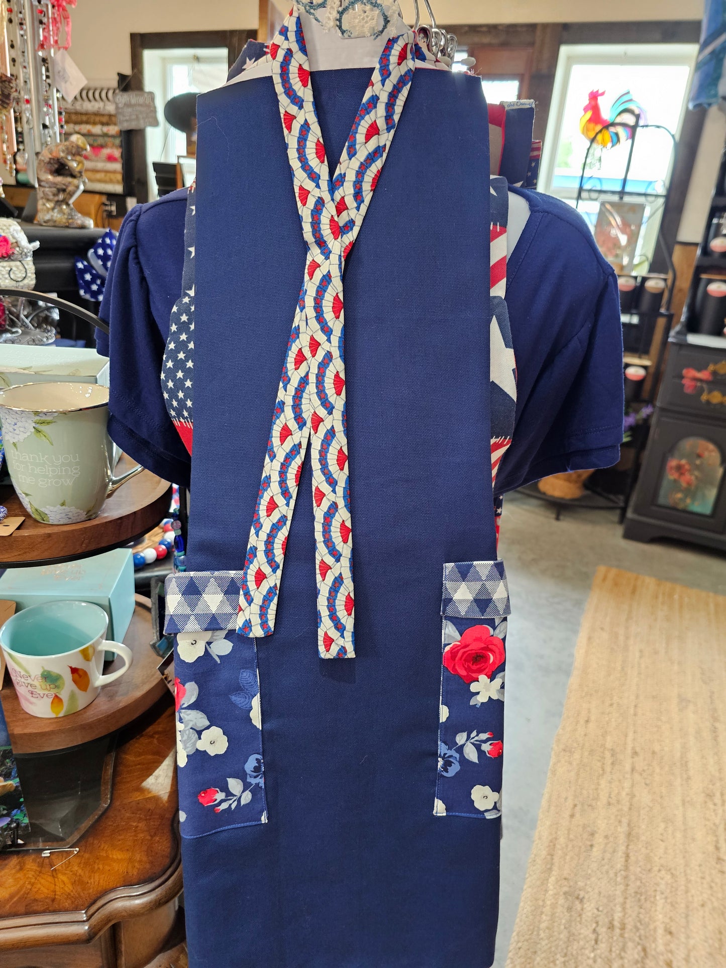 Apron Handmade Reversible with Lined Pockets - 4th July