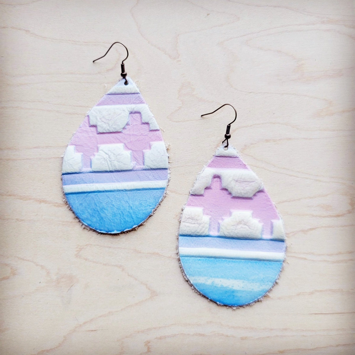**Leather Teardrop Earring- Pastel Navajo 224y