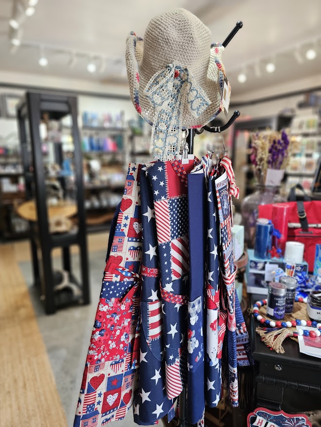 Apron Handmade Reversible with Lined Pockets - 4th July