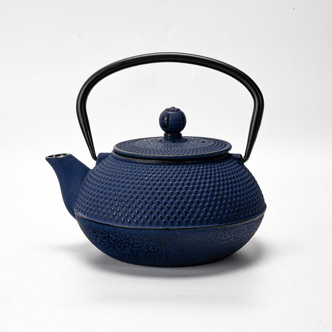 Navy Blue Hobnail Design 27oz Cast Iron Tea Pot (1/8)