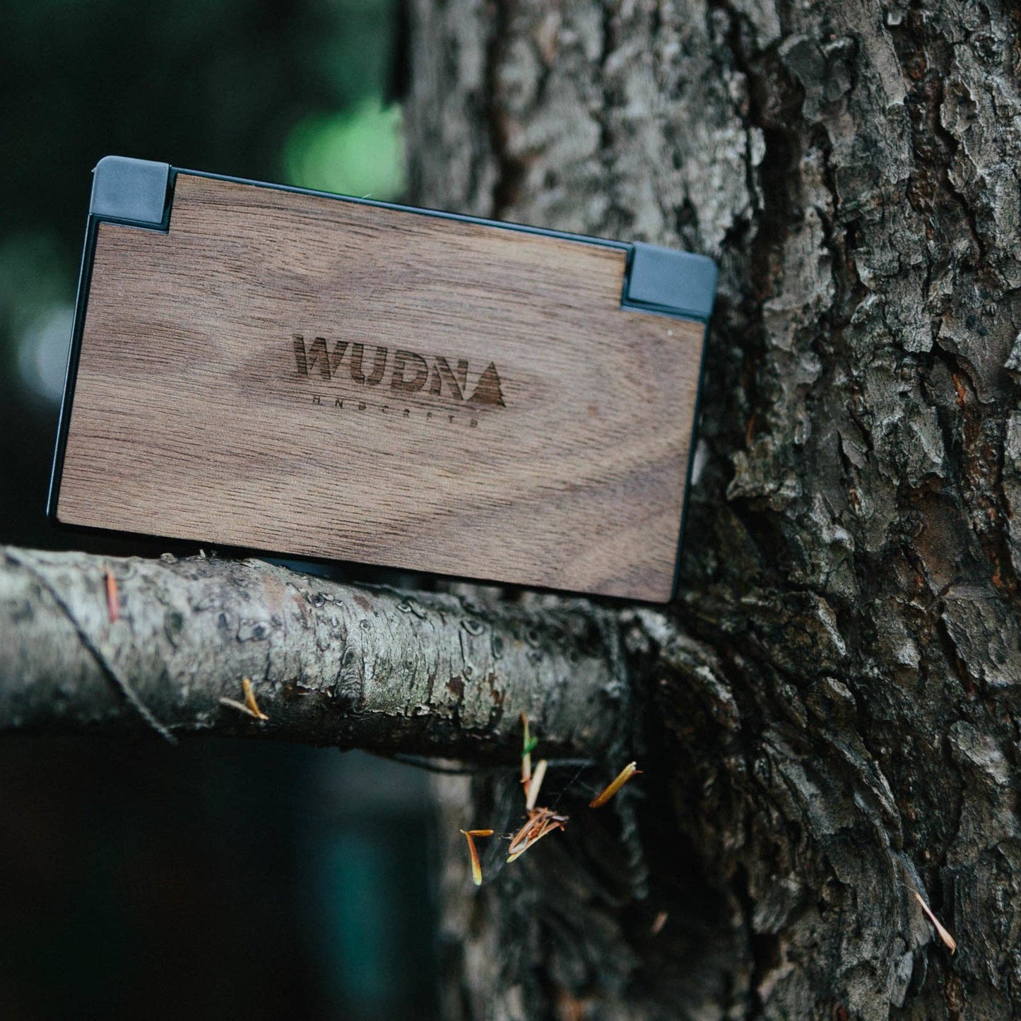Slim Dual Wooden Power Bank – Ultra-Slim Portable Charger with Dual USB Output