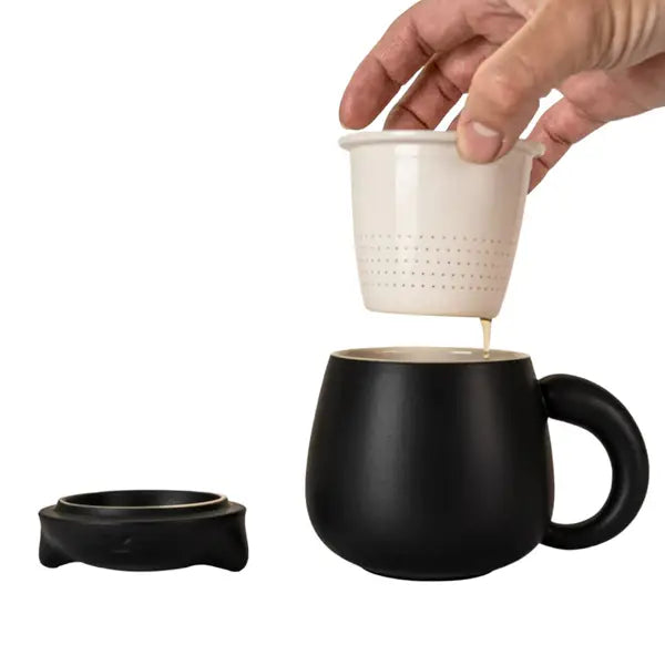 Black Cat Mug with Infuser & Lid – 13 fl.oz. Porcelain Tea Cup
