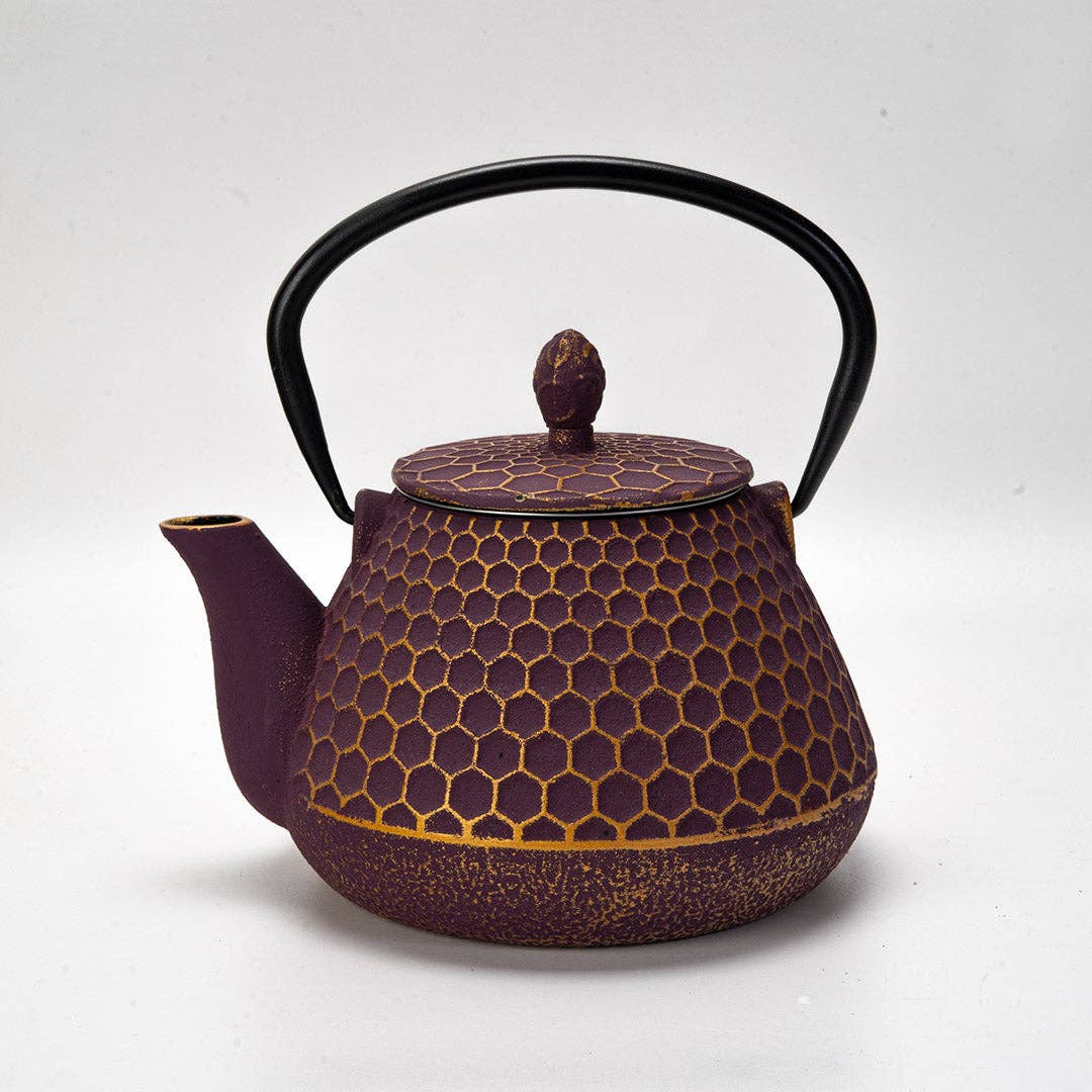 Purple Honeycomb Design 32oz Cast Iron Tea Pot