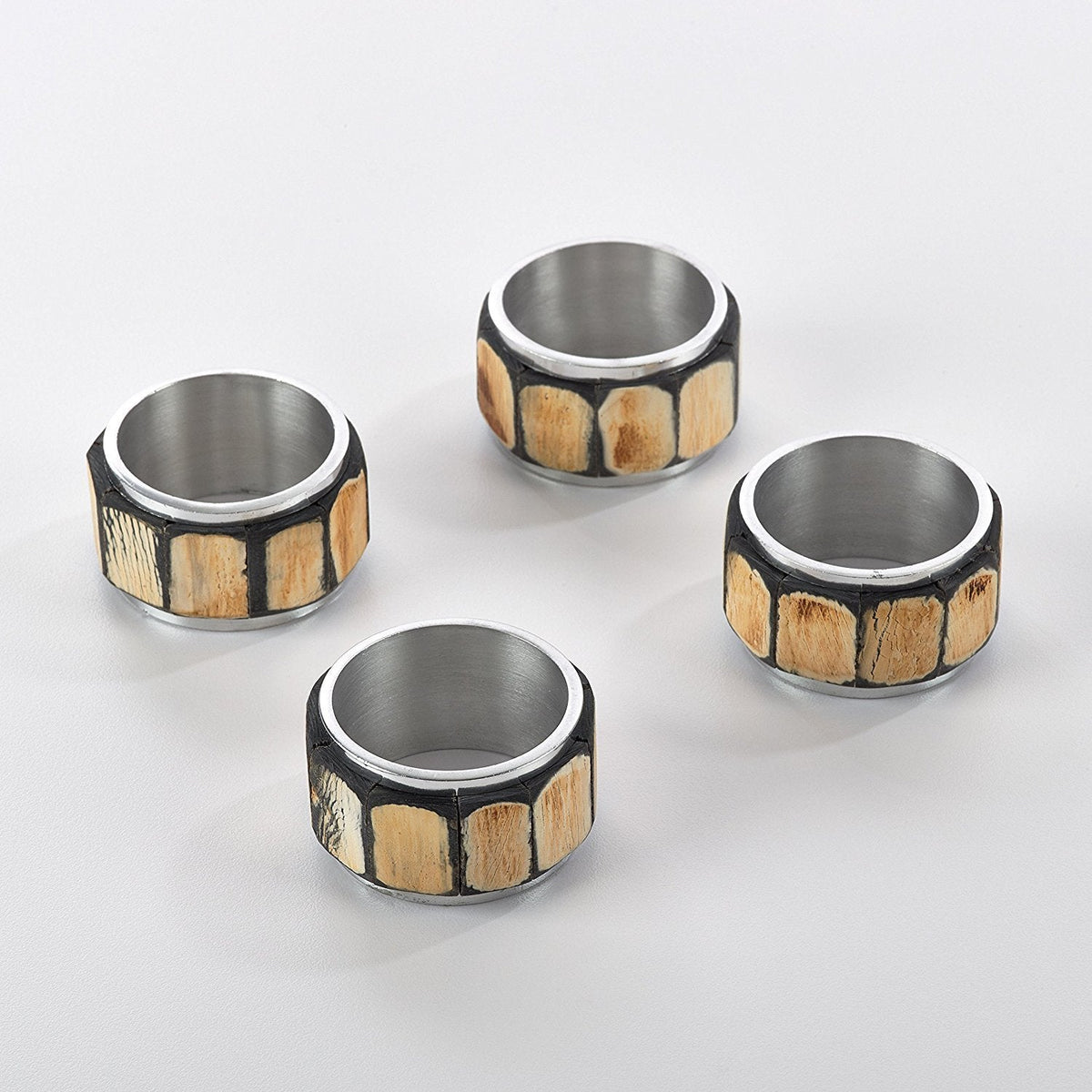 Fennco Styles Menagere De Fete Horn Design Napkin Ring - Set of 4