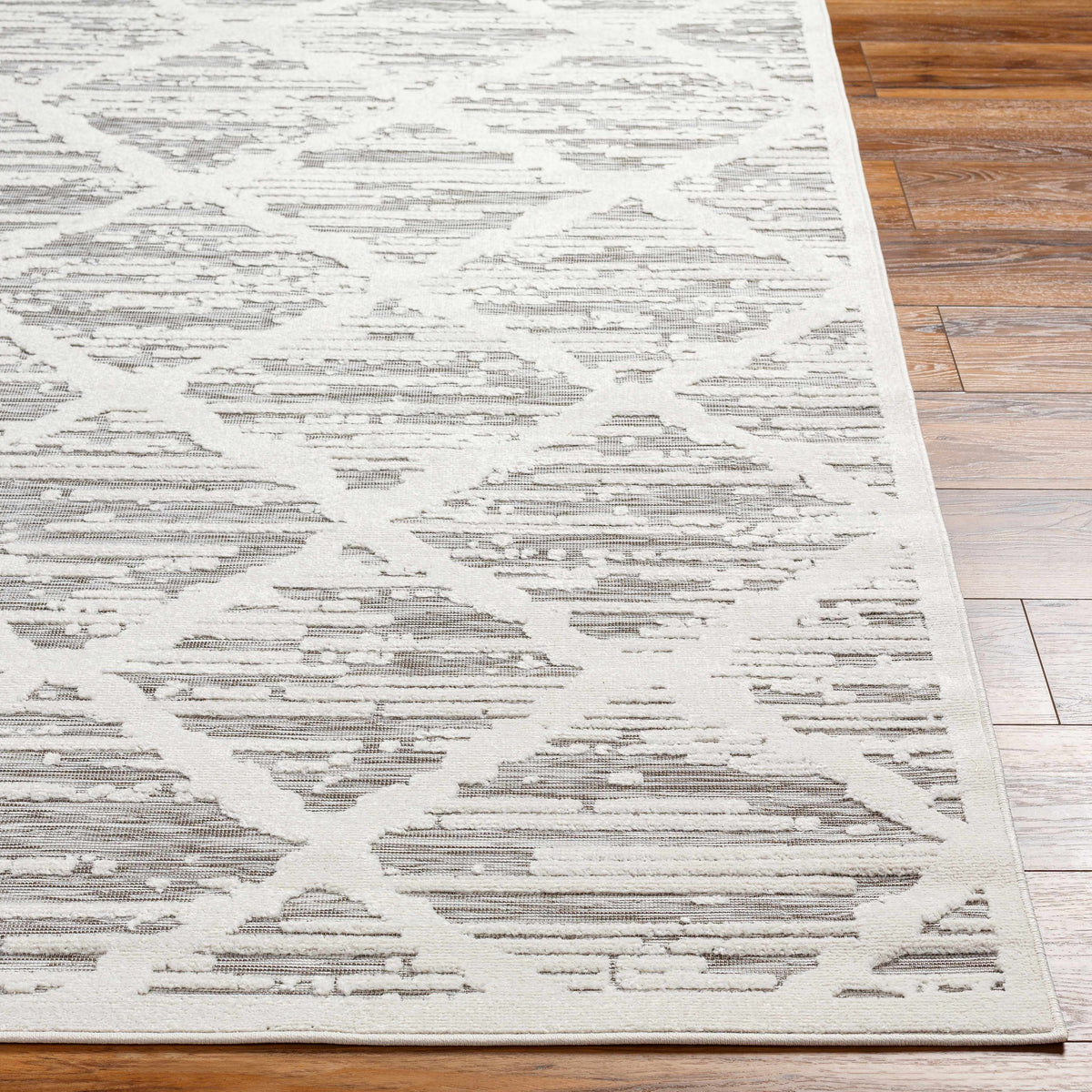Gambang 3D Trellis Outdoor Area Rug - Clearance