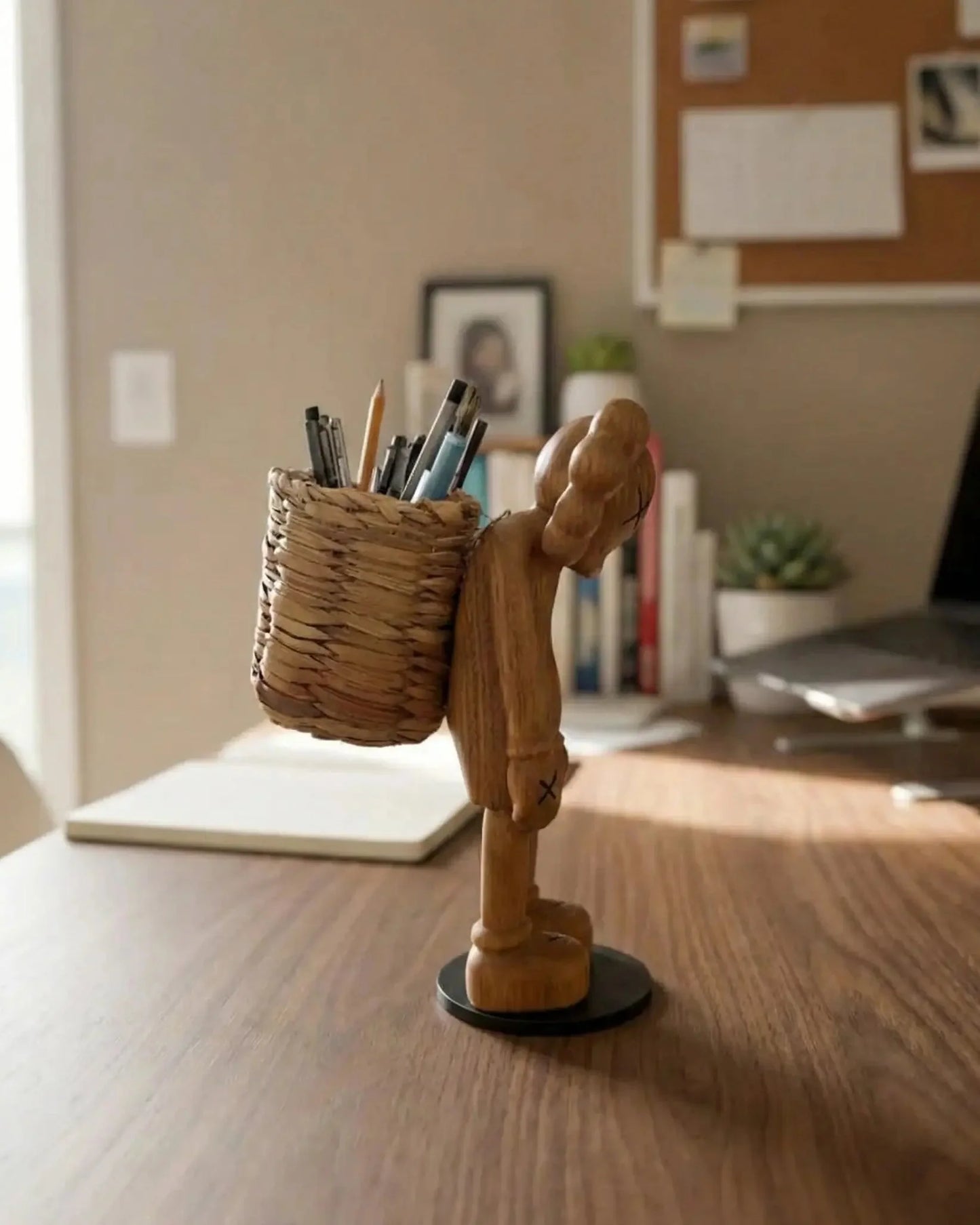 8" Pen Holder Figure Desk Organizer