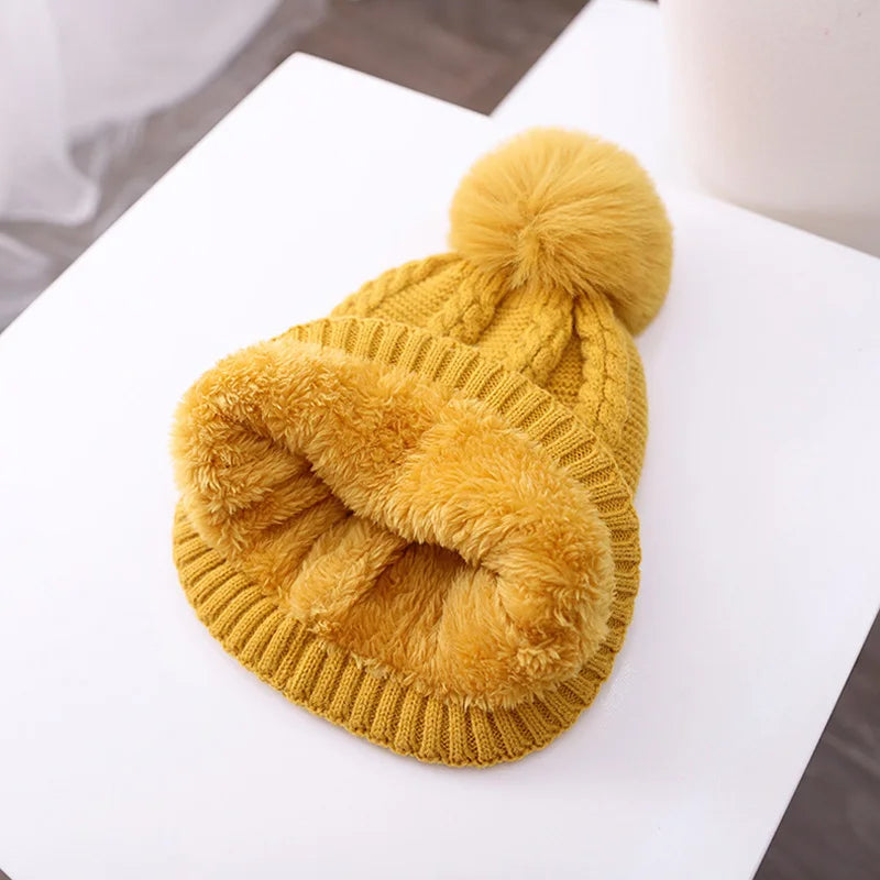3PCS Winter Baby Hat, Scarf & Gloves Set – Plush Lining Beanie, Neck Warmer & Outdoor Caps for Boys & Girls (1-5 Years)