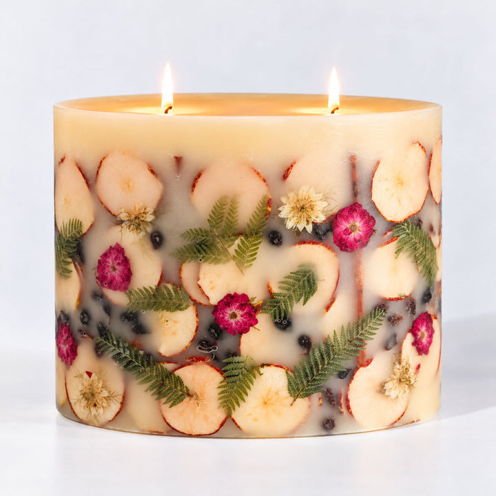 Centerpiece Botanical Candle - Spicy Apple