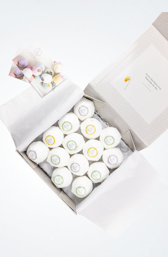 Natural Bath Bomb Gift Box – 14 Handmade Bath Bombs for a Spa Day