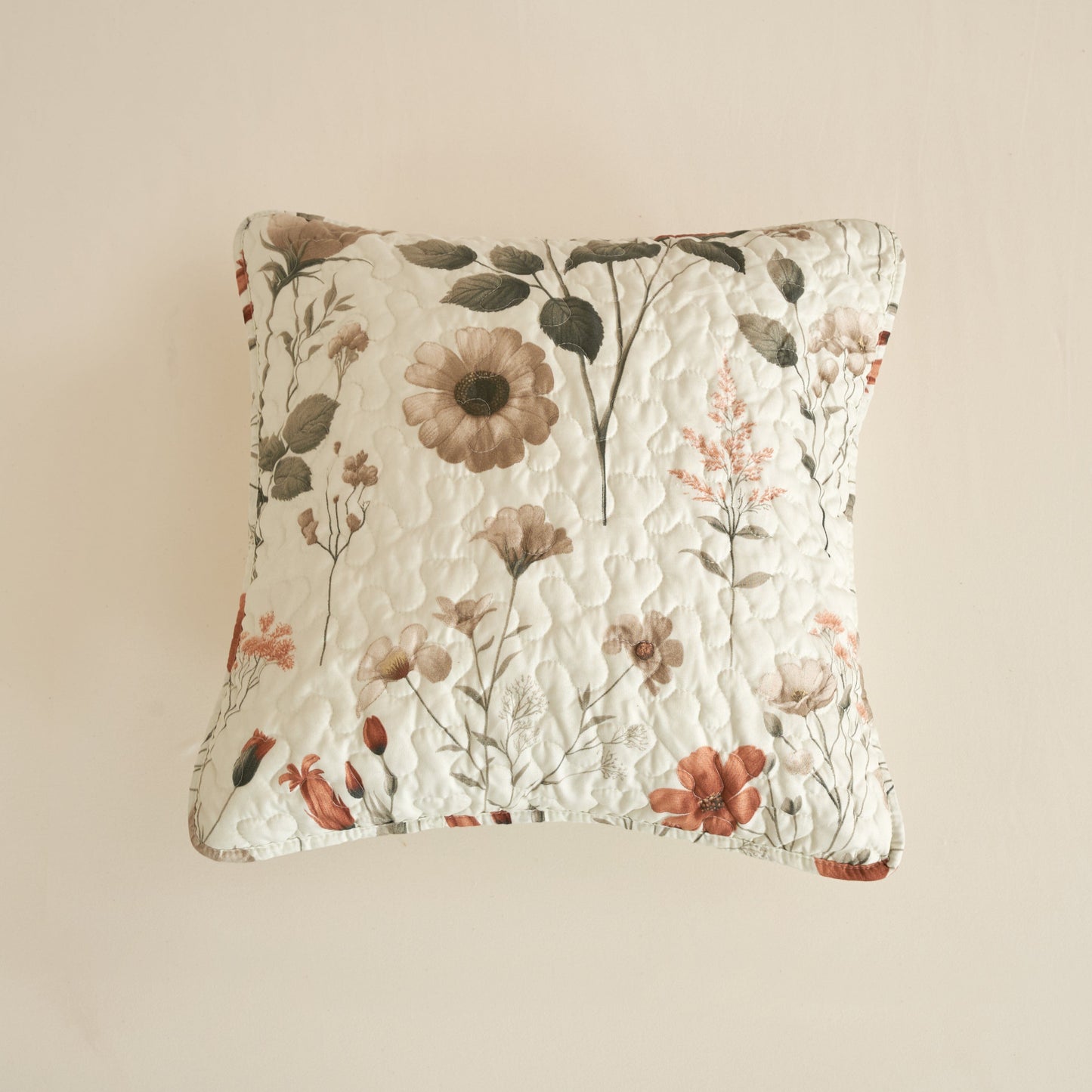 DaDalogy Enchanted Meadow Floral Quilt Set - Beige Rose Green
