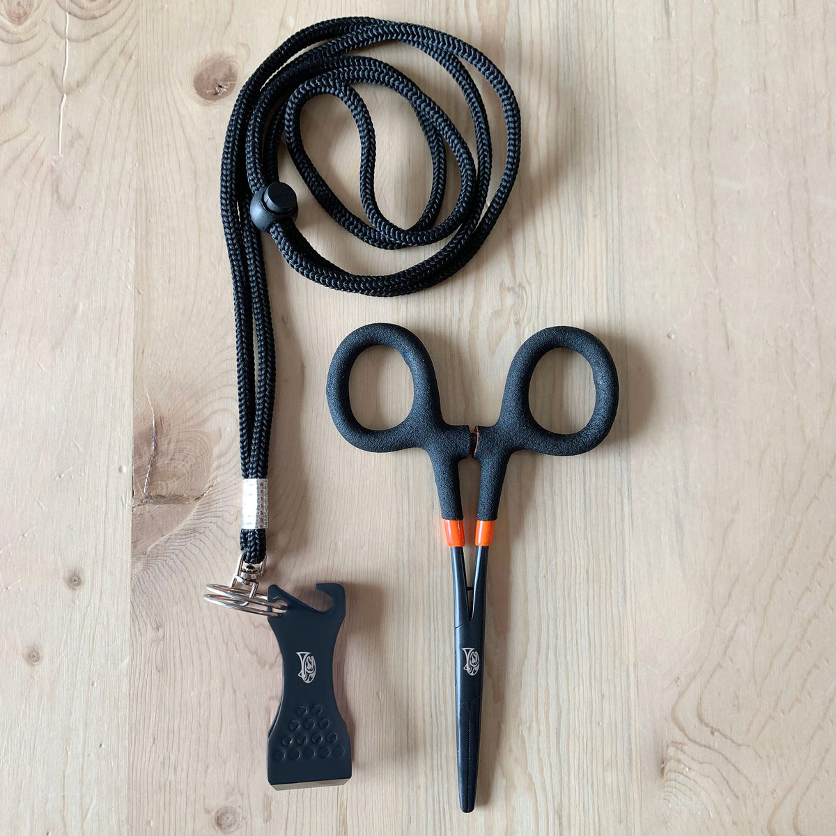 Forceps & Bottle Opener Nipper Kit - Gifts for Fly Fishermen