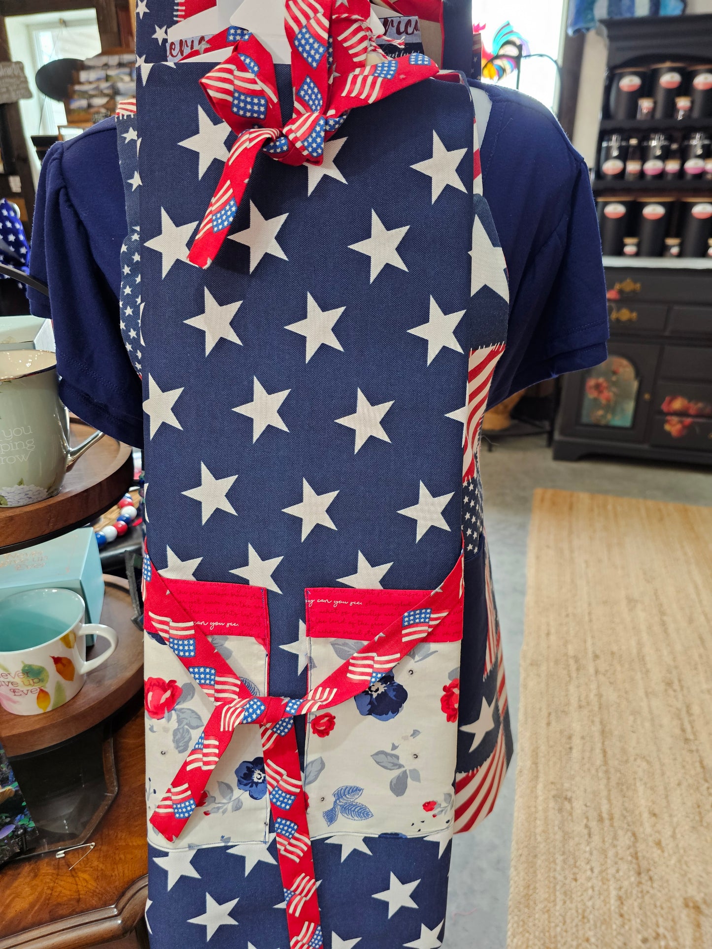 Apron Handmade Reversible with Lined Pockets - 4th July