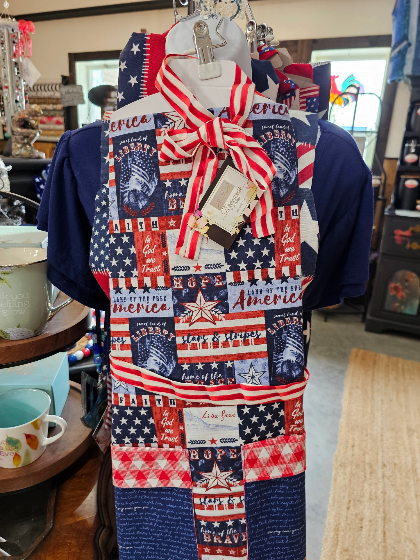 Apron Handmade Reversible with Lined Pockets - 4th July