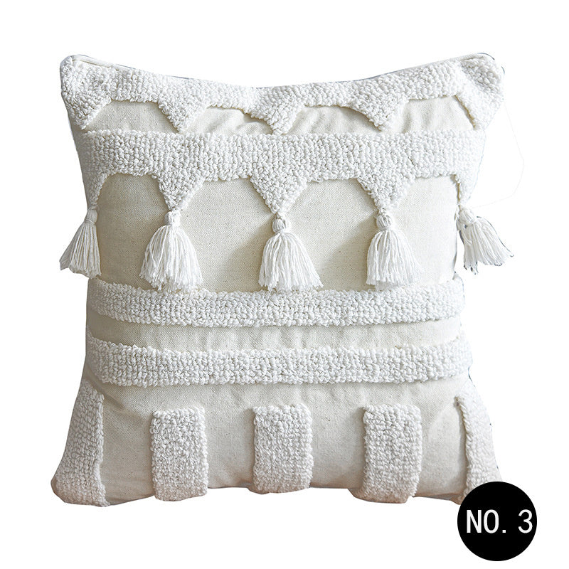 Nordic Tufted Moroccan Throw Pillow