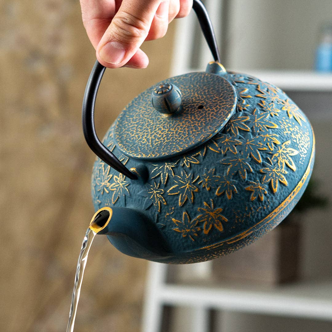 Turquoise Maple Leaves Momiji Design 40oz Cast Iron Tea Pot