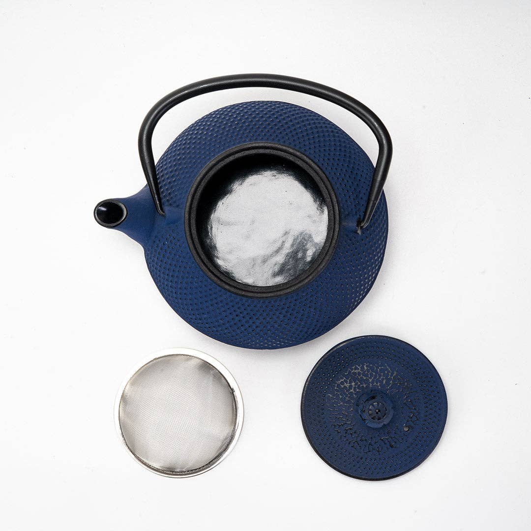 Navy Blue Hobnail Design 27oz Cast Iron Tea Pot (1/8)