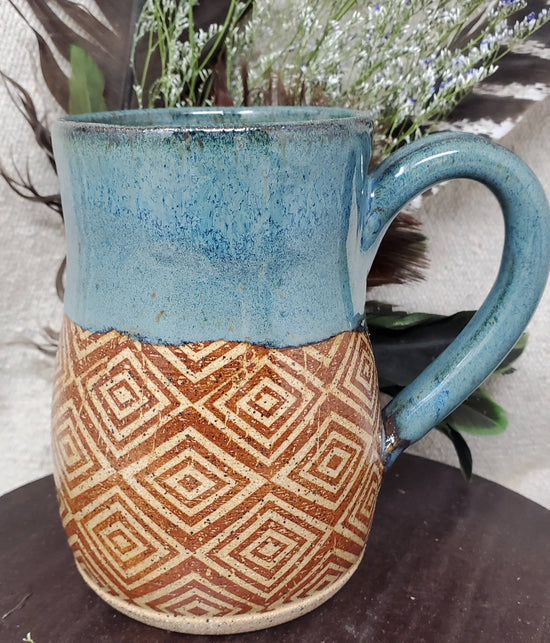 Vintage diamonds mug