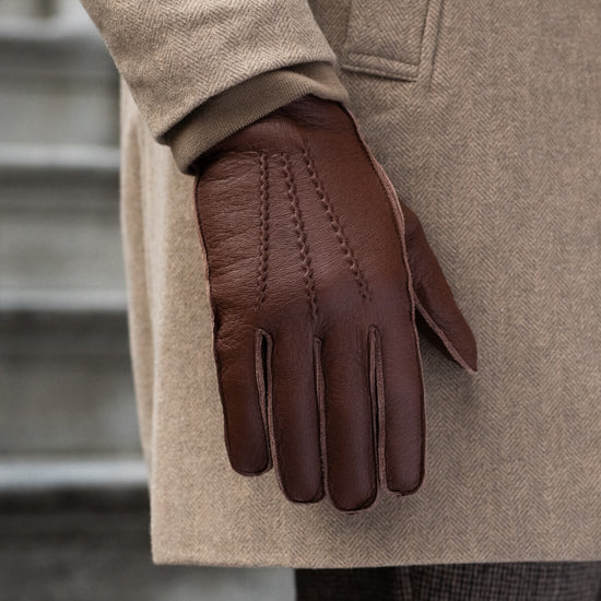 Diego (brown) - Italian gloves made of American deerskin leather with rabbit fur lining