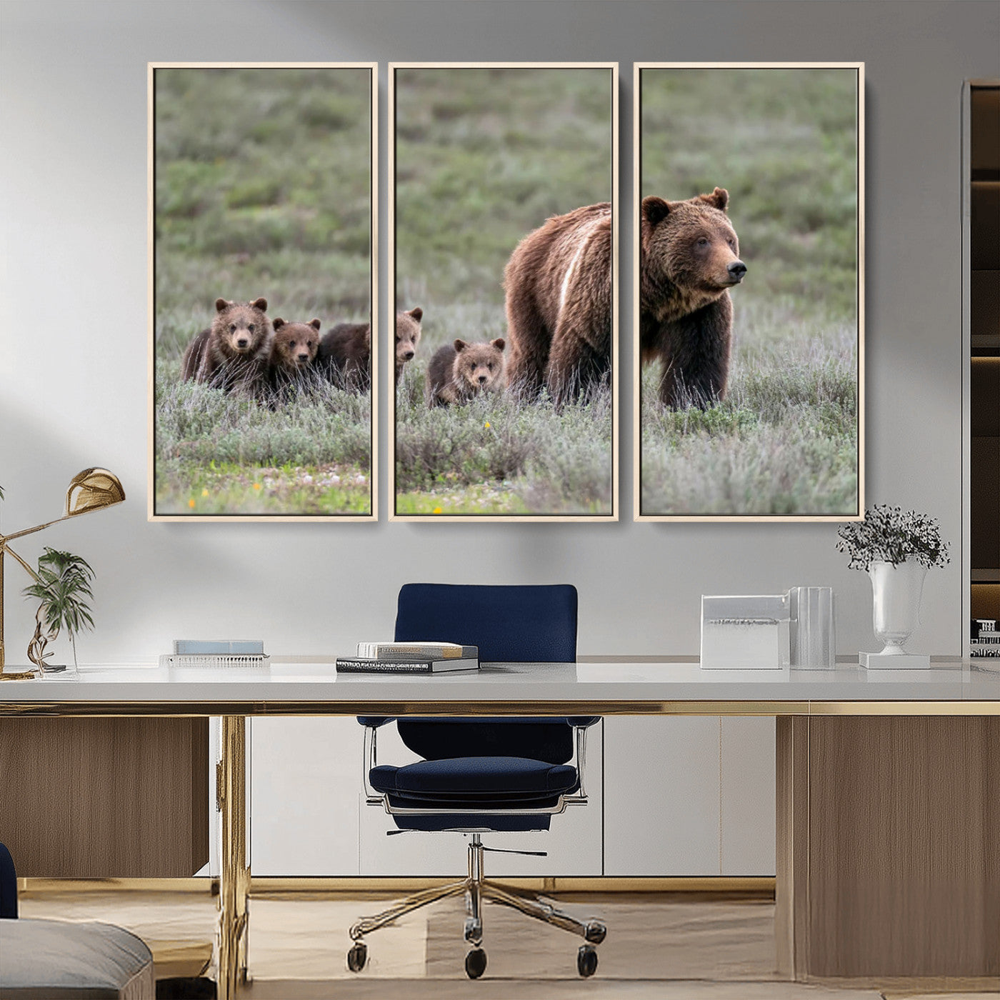 Wildlife Photography of 399 Grizzly Bear Cubs | Queen of the