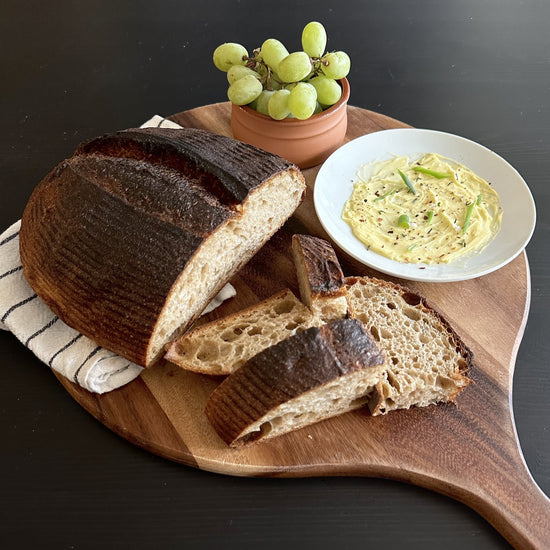 Round Cutting / Charcuterie Board, charcuterie serving board for entertaining, cheese boards and hostess gifts