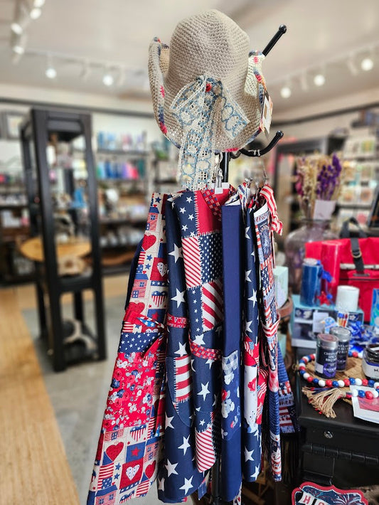 Apron Handmade Reversible with Lined Pockets - 4th July