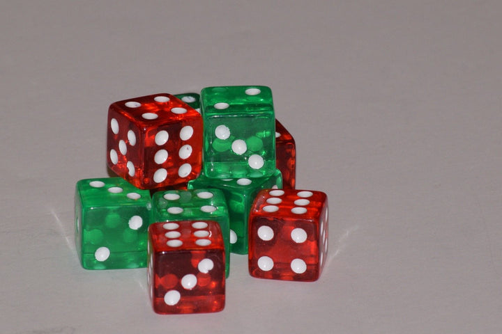 Christmas Dice Set 5 Green 5 Red Festive Unique Rare Set Casino Yahtzee Games