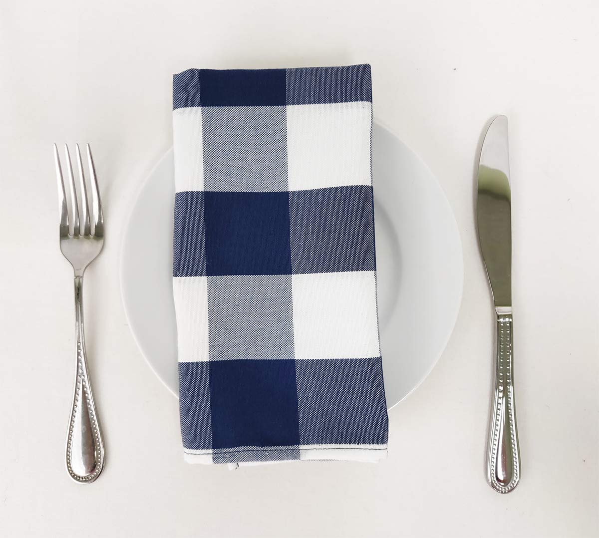 Buffalo Check Design Cloth Napkins 18" W x 18" L, Set of 4 — decorative tabletop piece for home entertaining distinctive decor choice