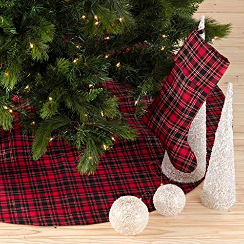 Classic Tartan Plaid Tree Skirt 56 x 56 Inch Round, Christmas tree skirt for festive holiday decorating from Cedar & Spice Gifts