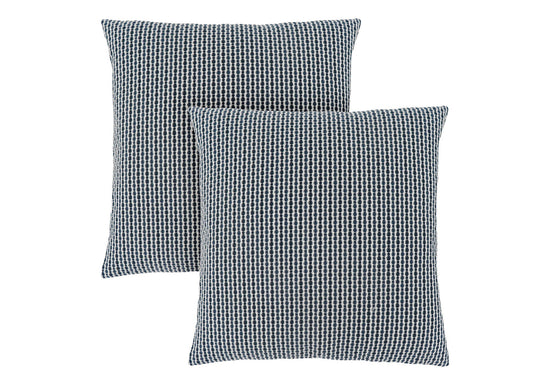 8th Street Square Decorative Throw Pillows with Insert
