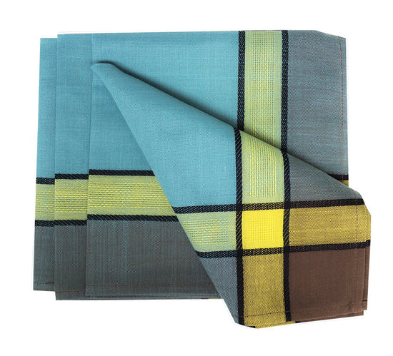 Maison Beaujard Collection Modern Provençal 20 x 20 Inch Cloth Napkins, Set of 4 – Marigold Plaid Dinner Napkins for Banquets, Family Dinners, Special Events and Table Décor