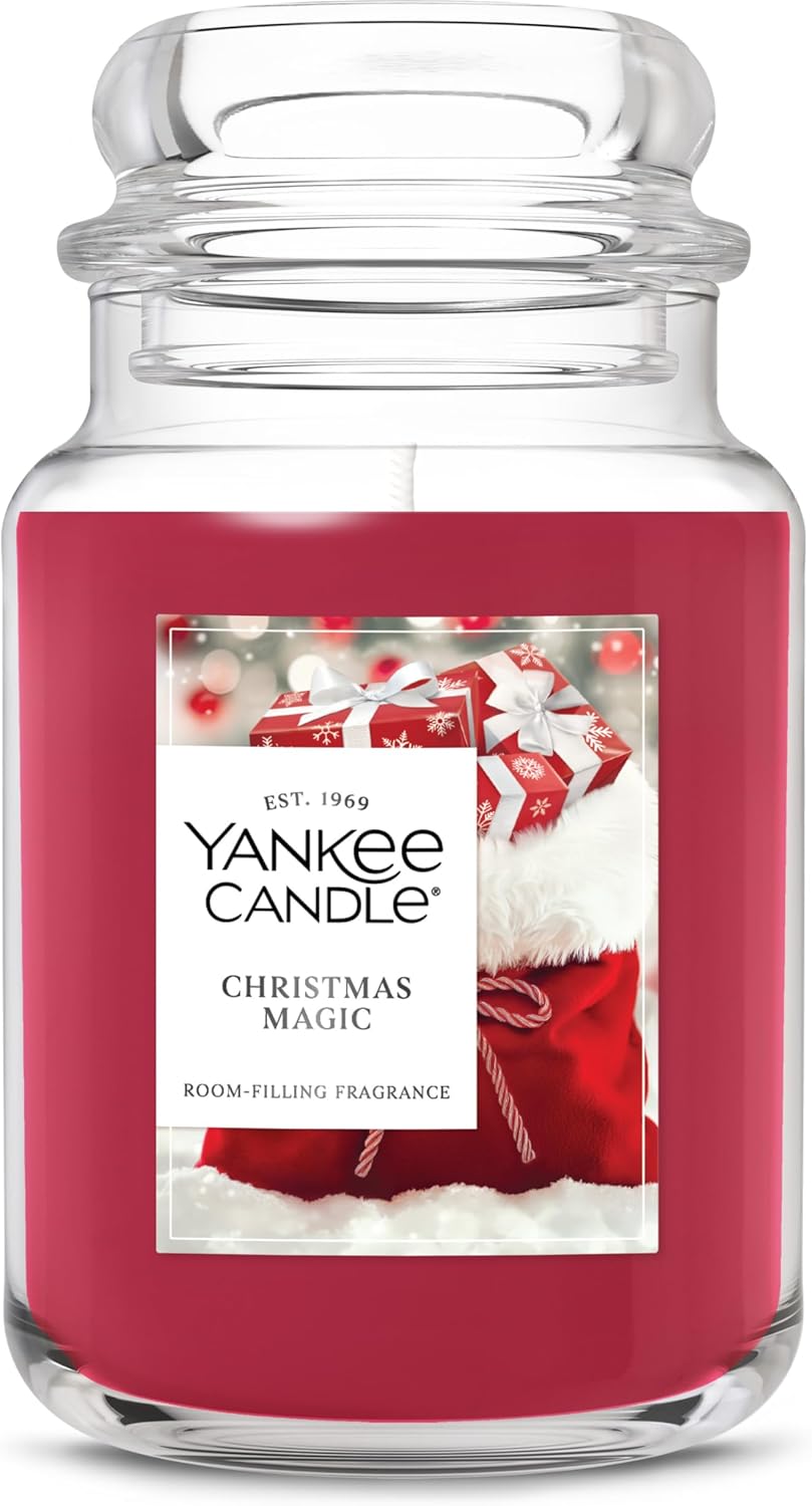 Yankee Candle Christmas Cookie Scented Candle, 22oz Large Jar with up to 150 Hour Burn Time, Giftable, Holidays