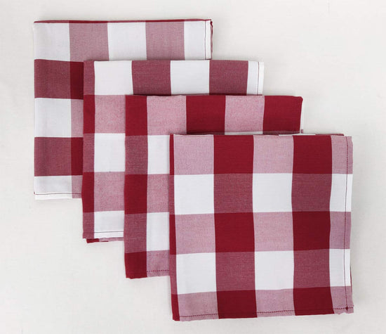 Buffalo Check Design Cloth Napkins 18" W x 18" L, Set of 4 — dining table decor for home entertaining seasonal gift idea