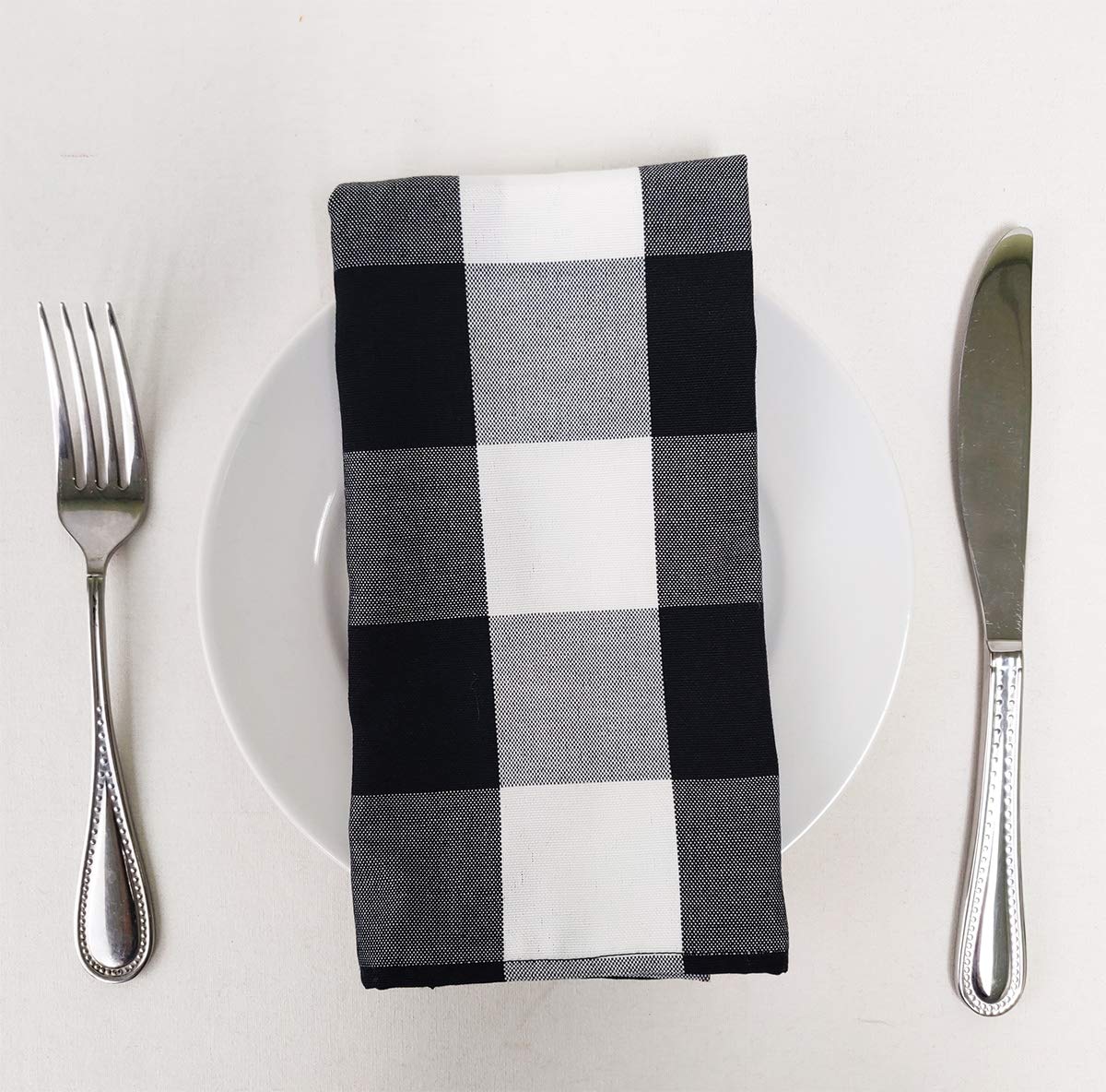 Buffalo Check Design Cloth Napkins 18" W x 18" L, Set of 4 — table setting accent for dining and special occasions home and holiday accent