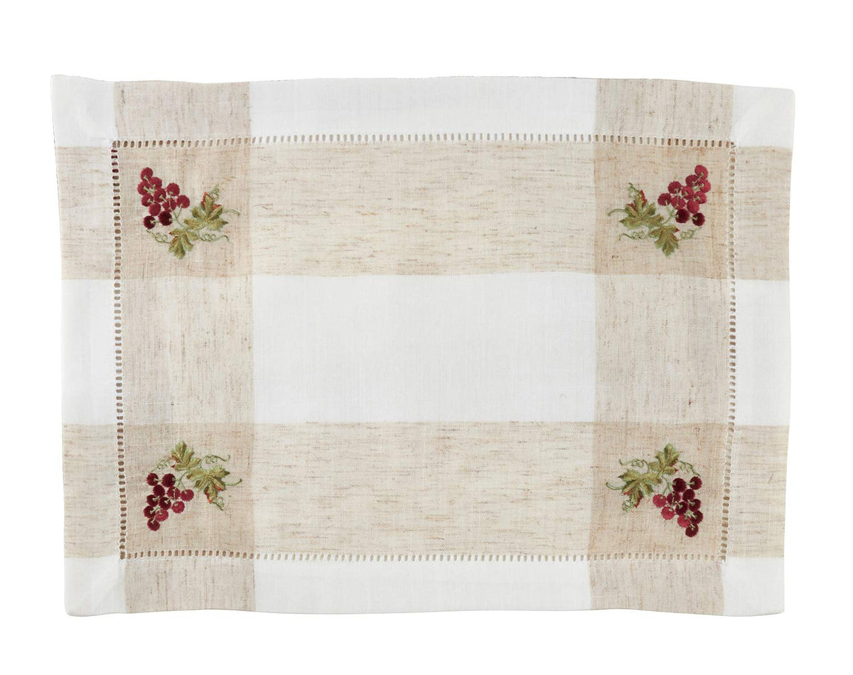 Hommage Brodé Collection Cottage Embroidery Hemstitch Border Placemats