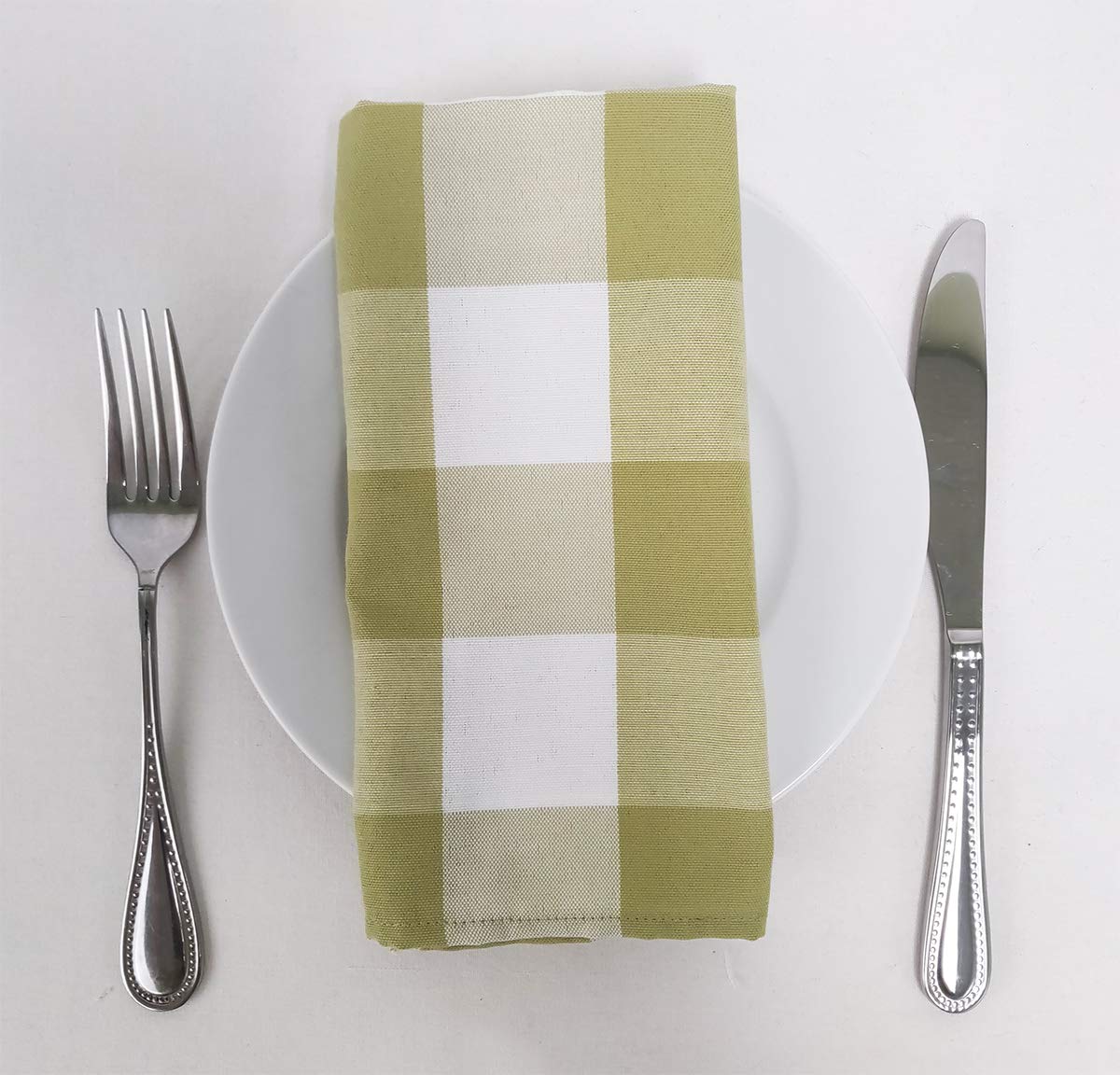 Buffalo Check Design Cloth Napkins 18" W x 18" L, Set of 4 — dining table decor for home entertaining home styling accent