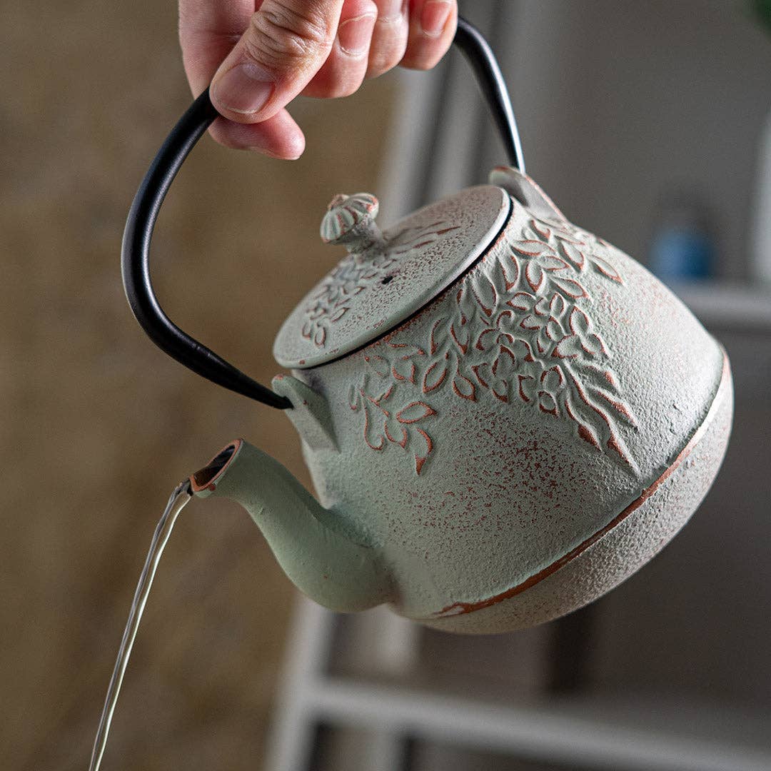Mint Green Leaves Design 32oz Cast Iron Tea Pot (1/8)