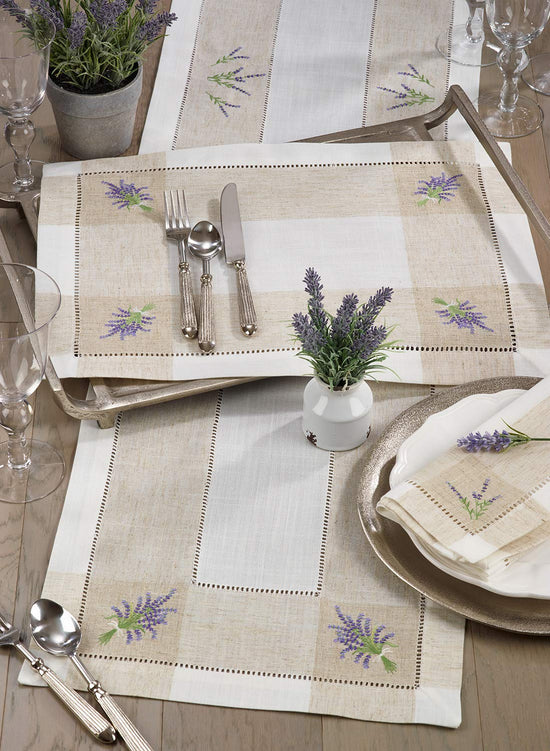 Hommage Brodé Collection Cottage Embroidery Hemstitch Border Placemats