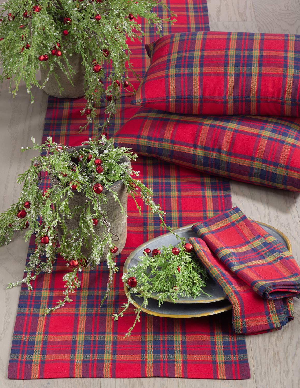 Classic Plaid Design Tabletop Collection