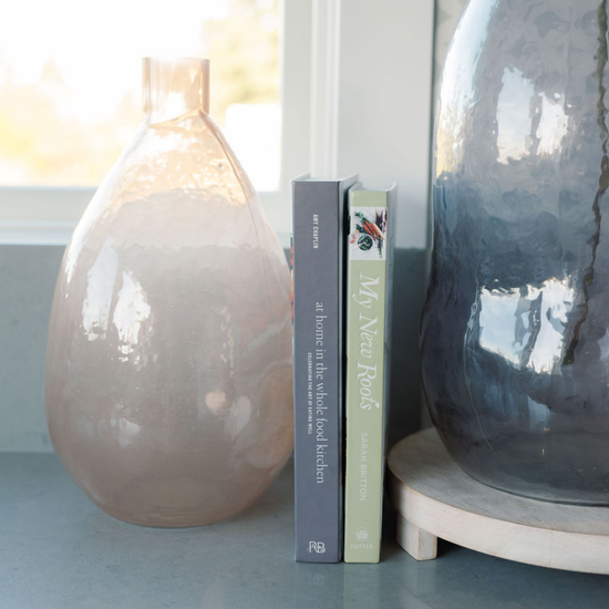 Hammered Glass Vase in Peach