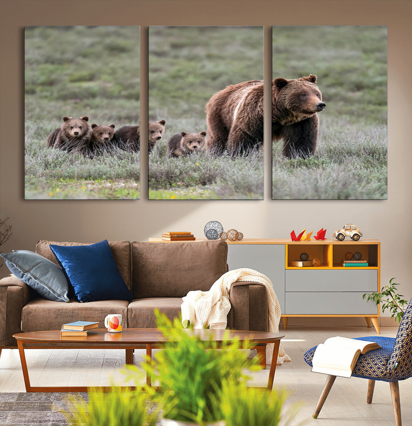 Wildlife Photography of 399 Grizzly Bear Cubs | Queen of the