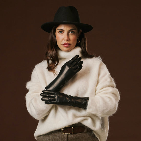 Camilla (black) - Italian long leather winter gloves with luxurious cashmere lining