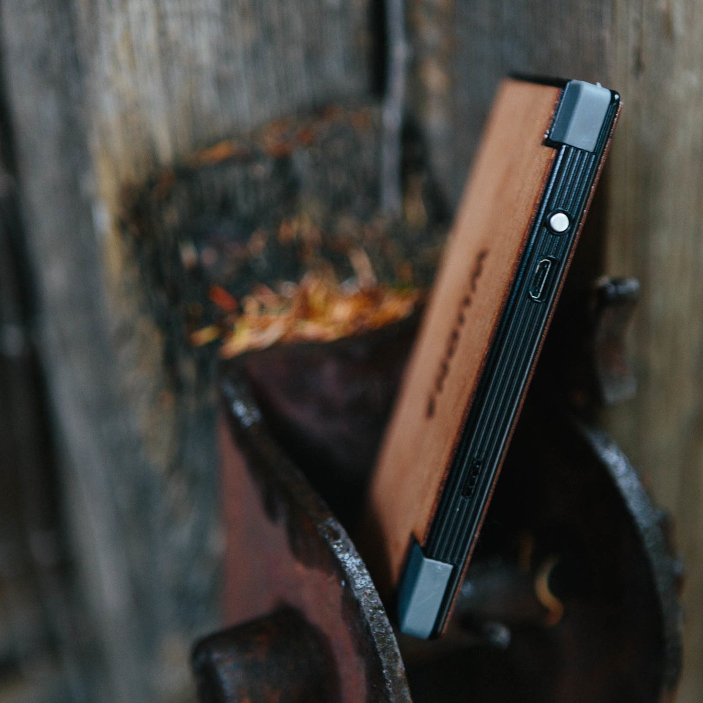 Slim-Dual Wooden Power Bank (American Flag)