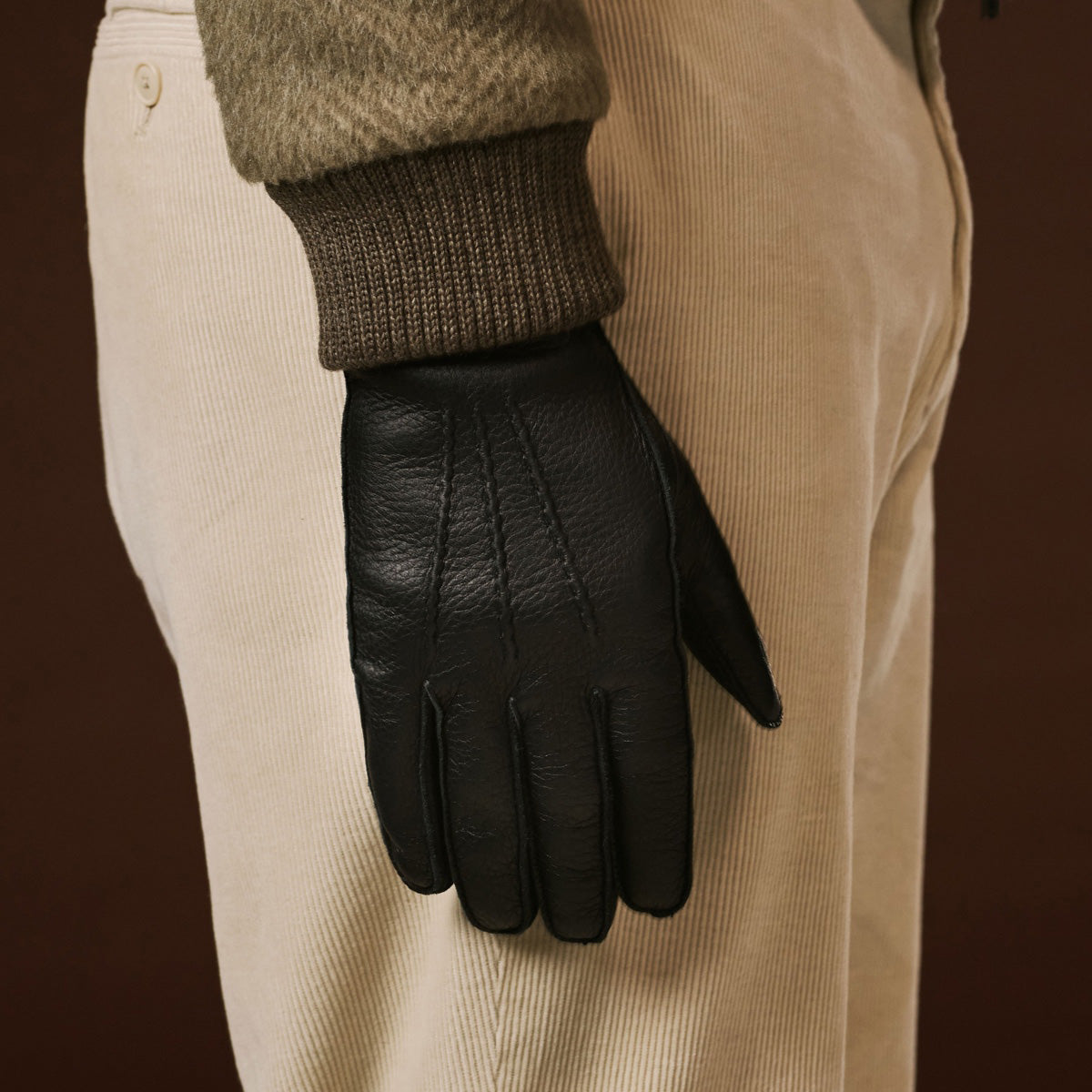 Diego (black) - Italian gloves made of American deerskin leather with rabbit fur lining