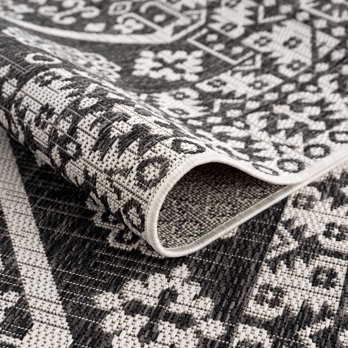 Kingscliff Nordic Outdoor Rug - Clearance