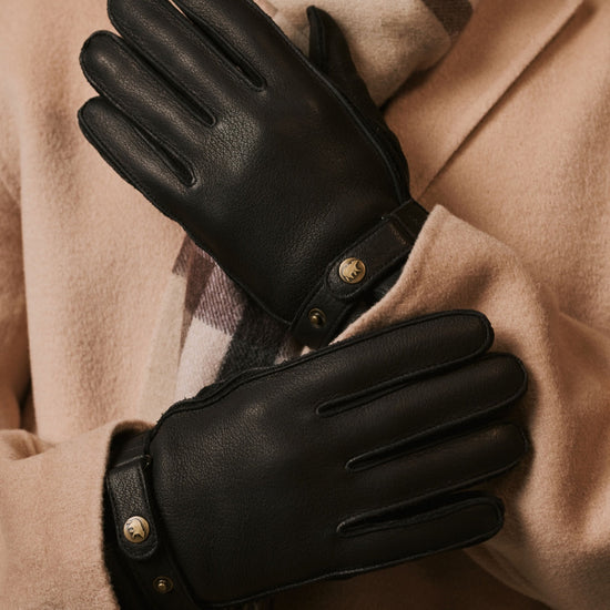 Emilio (black) – Luxurious deerskin gloves with cashmere lining and adjustable snap button