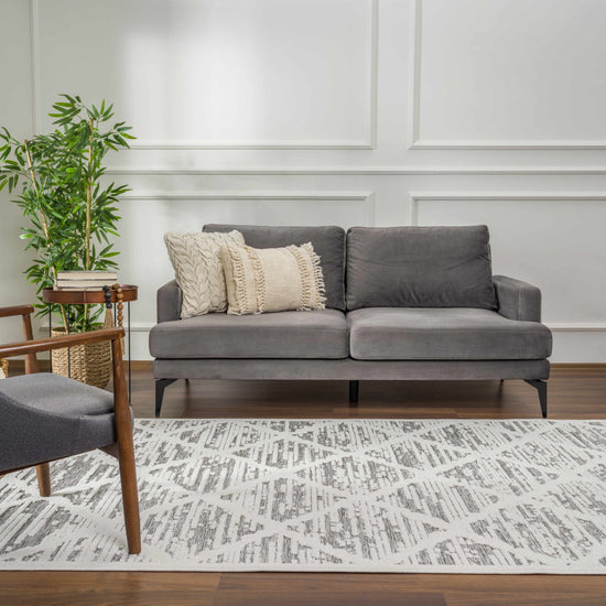 Gambang 3D Trellis Outdoor Area Rug - Clearance