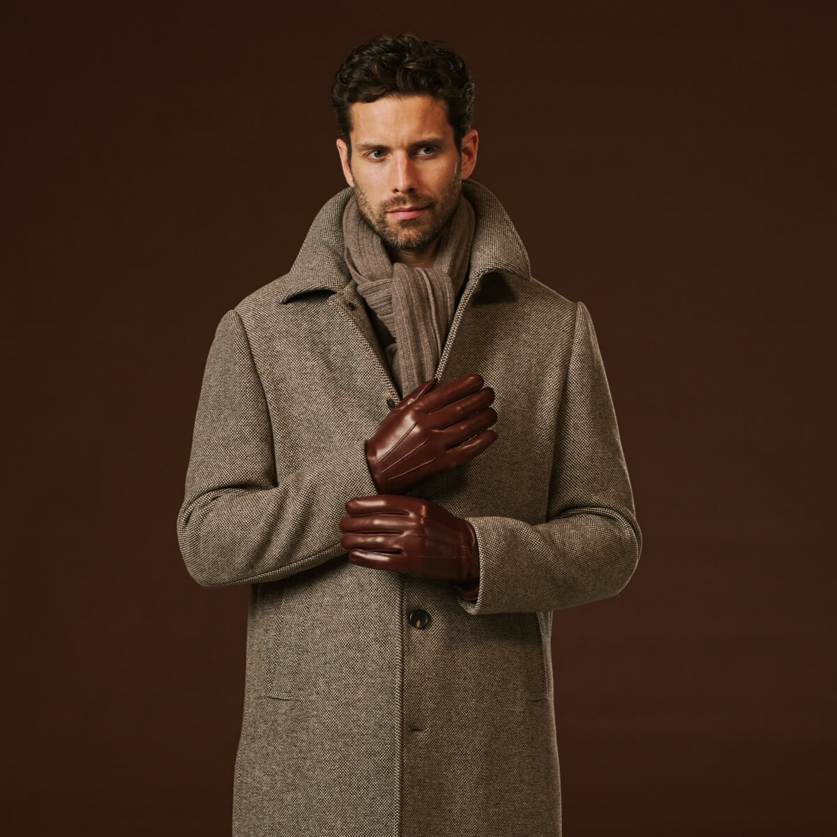 Giovanni (brown) - Classic Italian lambskin leather gloves with cashmere lining