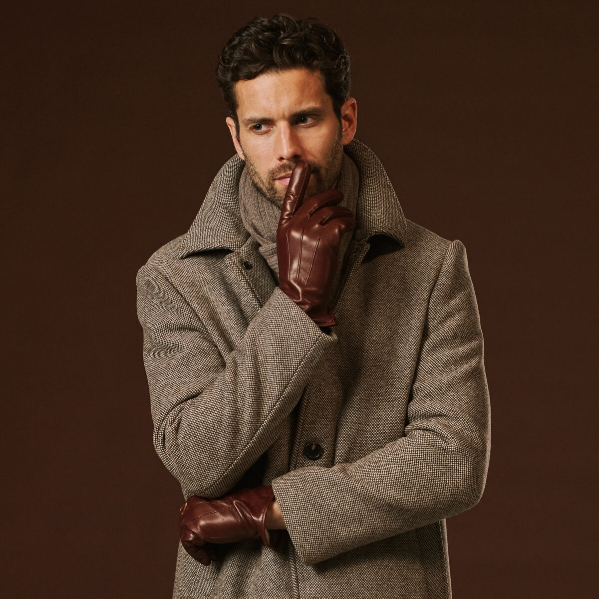 Giovanni (brown) - Classic Italian lambskin leather gloves with cashmere lining